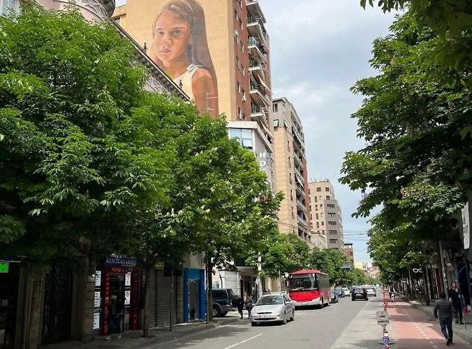 Center Easy_luxury *